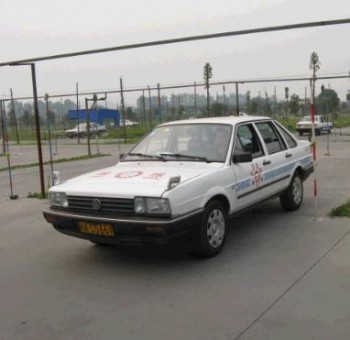 宏達(dá)駕校
