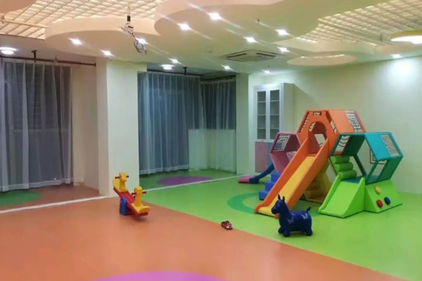 貝樂早教中心加盟