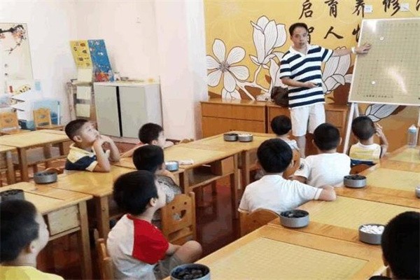 弈貝樂少兒圍棋加盟電話多少?
