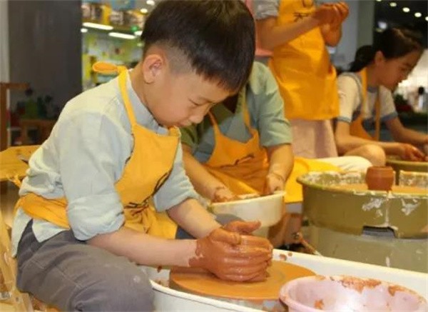 開一家手工陶藝店需要注意什么？