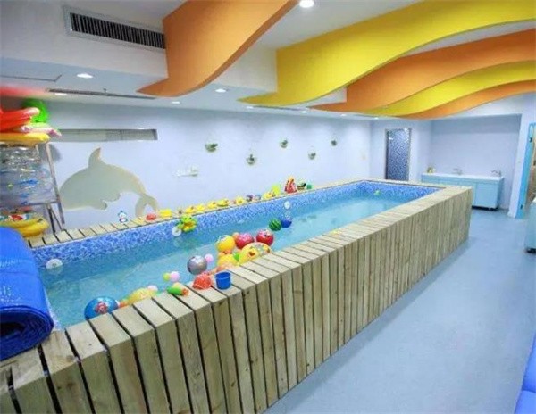 加盟小海豚游泳館怎么樣？