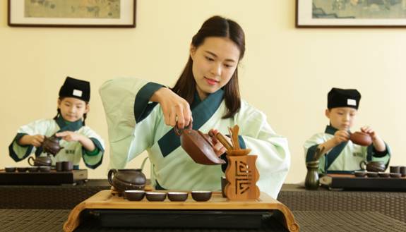 童風雅頌加盟