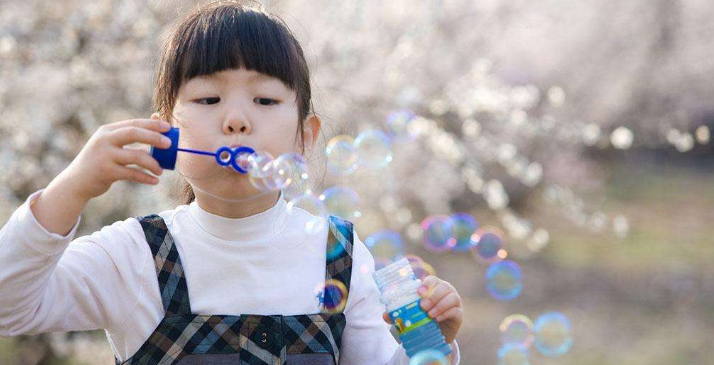 金鷹卡通幼兒園加盟