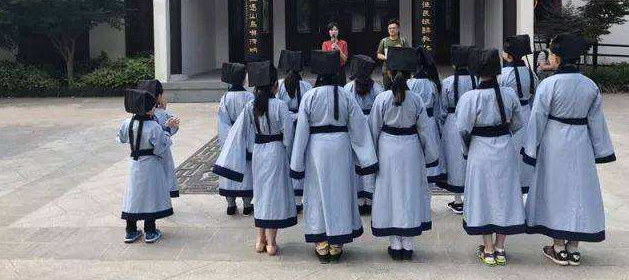 兒童國學體驗影視館加盟