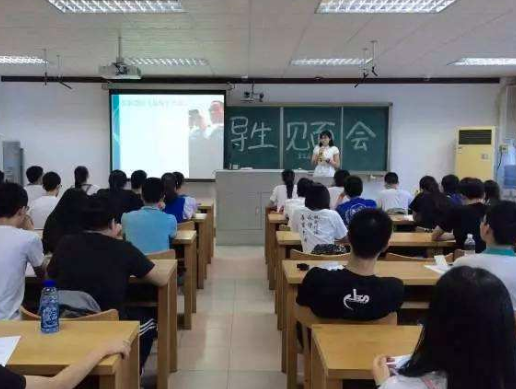擺渡人教育