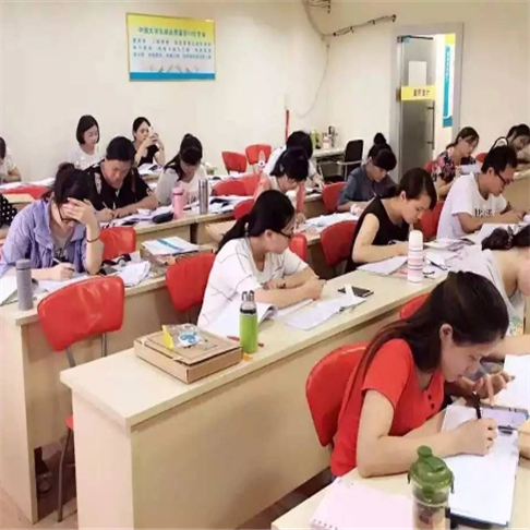 擔當教育