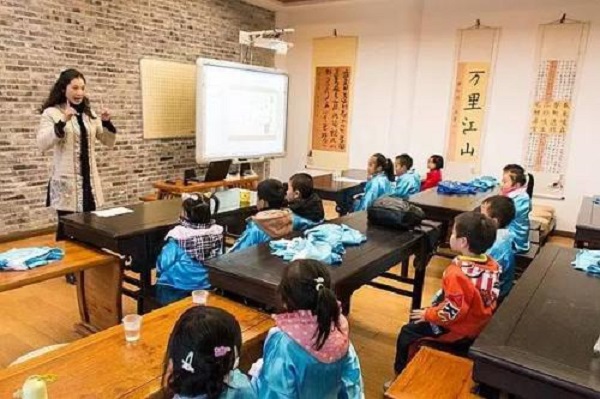 趣學(xué)堂加盟