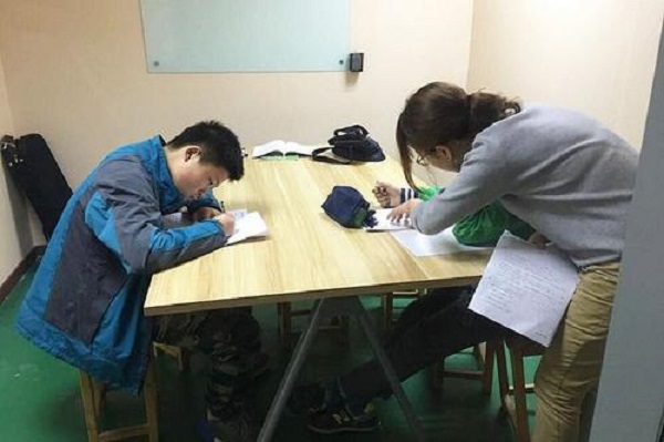 幫學教育加盟