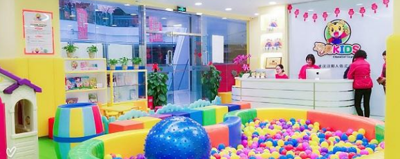 巧虎KIDS早教中心加盟