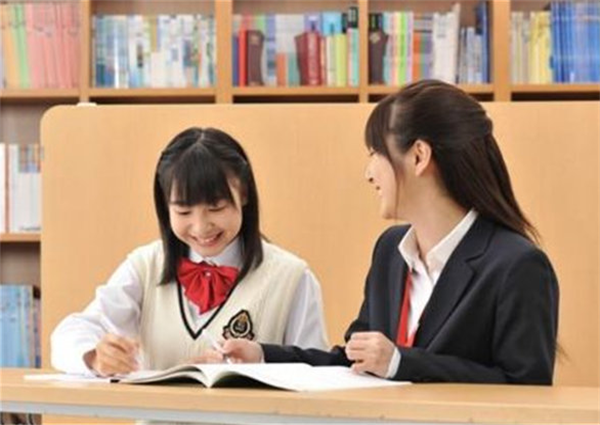 優尼課教育加盟