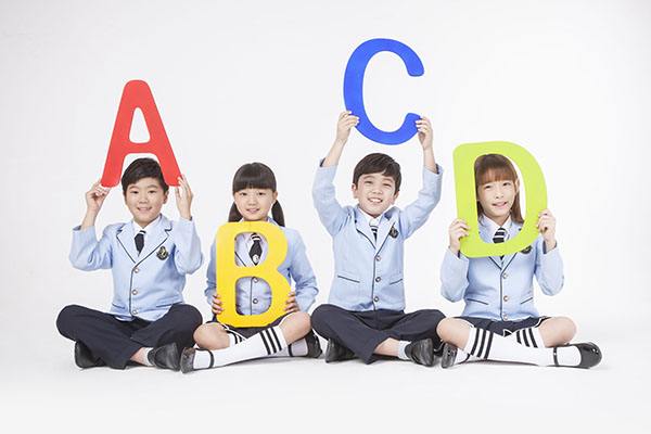 菁華浩揚兒童英語加盟