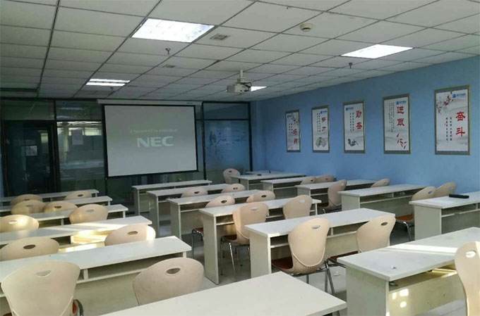 勵詢教育加盟