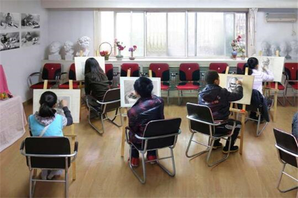 央美雅樂美術教育加盟