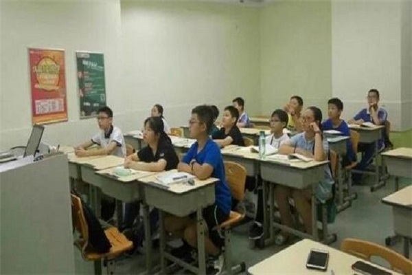 上海優(yōu)子培訓(xùn)加盟