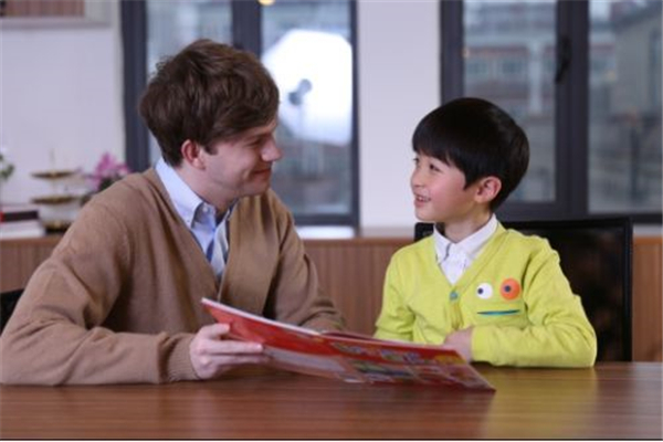 巴比熊少兒英語加盟