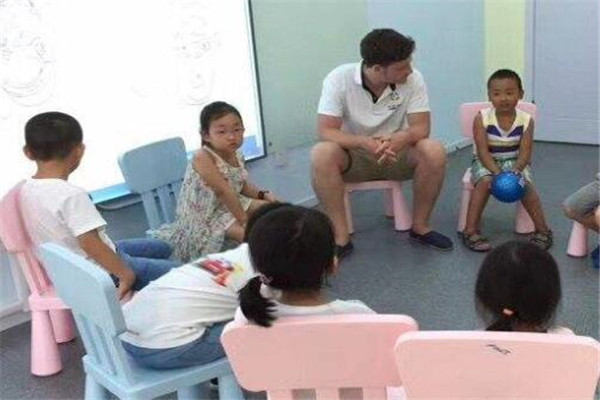 沙灘樹少兒英語加盟