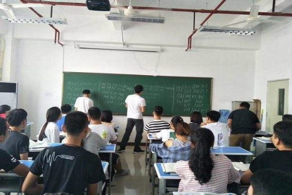 明谷學(xué)堂加盟