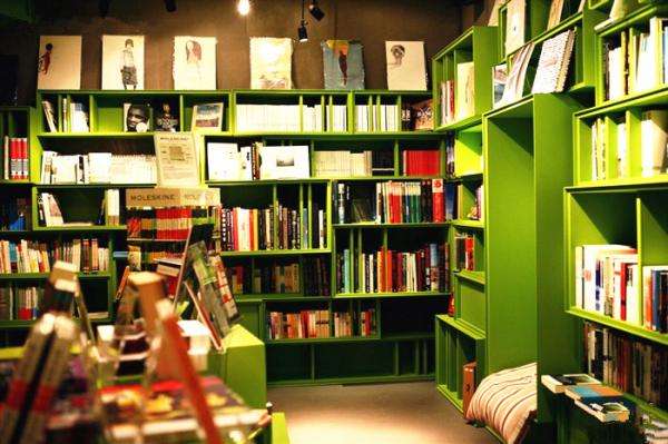 庫(kù)布里克書店加盟