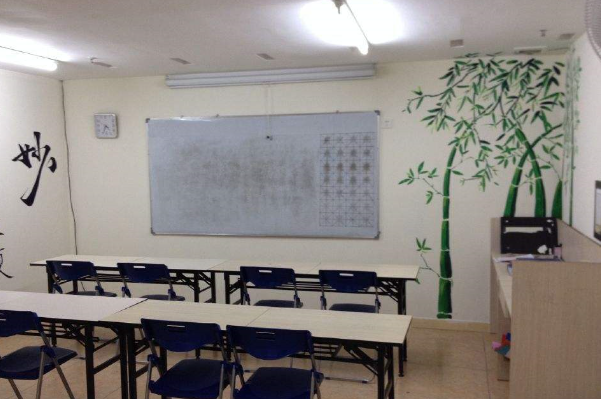 潤格美術培訓學校加盟